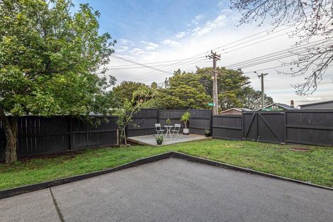 Photo of property in 38a/1 Norwood Road, Bayswater, Auckland, 0622