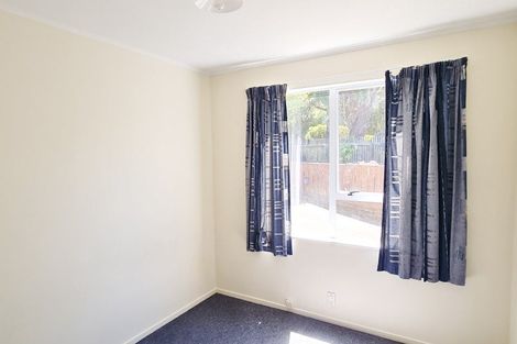 Photo of property in 66 Dominica Crescent, Grenada Village, Wellington, 6037