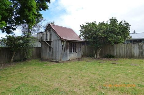 Photo of property in 106 Lancaster Road, Beach Haven, Auckland, 0626