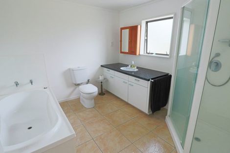 Photo of property in 5 Hillary Street, Foxton, 4814