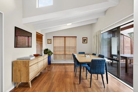 Photo of property in 9 Durham Drive, Havelock North, 4130