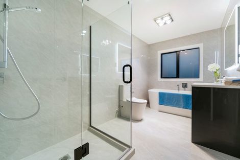 Photo of property in 45 Evergreen Parade, Rosehill, 2113