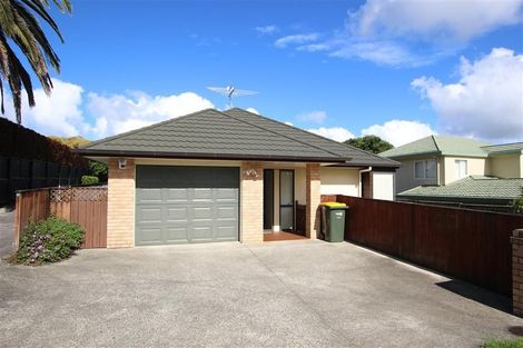 Photo of property in 12 Beatrice Avenue, Hillcrest, Auckland, 0627
