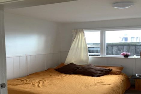 Photo of property in 12 Lonsdale Street, New Brighton, Christchurch, 8083