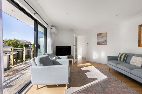 Photo of property in 22 Tenth Avenue, Tauranga, 3110