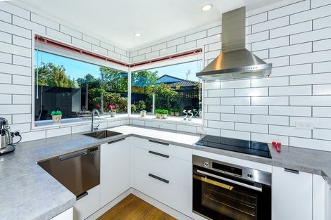 Photo of property in 1/10c Fovant Street, Russley, Christchurch, 8042