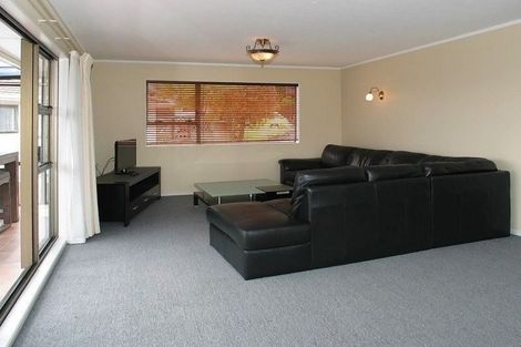 Photo of property in 60 Leeward Drive, Whitby, Porirua, 5024