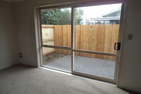 Photo of property in 114u2 Old Farm Road, Hamilton East, Hamilton, 3216