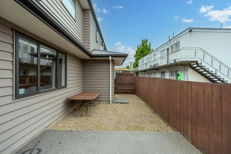 Photo of property in 30u4 Willoughby Street, Whitiora, Hamilton, 3200