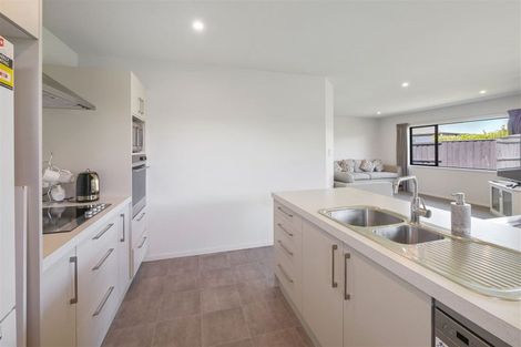 Photo of property in 14 Hartford Crescent, Rolleston, 7615