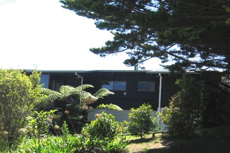 Photo of property in 2 Brighton Terrace, Murrays Bay, Auckland, 0630