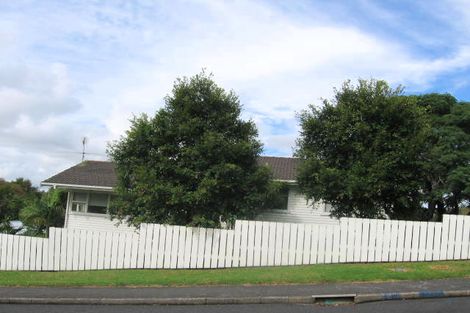 Photo of property in 16a Roick Parade, Glen Eden, Auckland, 0602