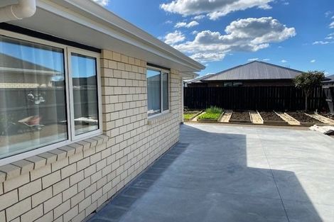 Photo of property in 27 Ruru Street, Cambridge, 3434