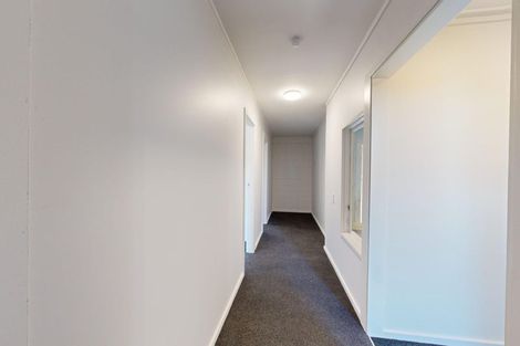 Photo of property in 21 Akaroa Drive, Maupuia, Wellington, 6022