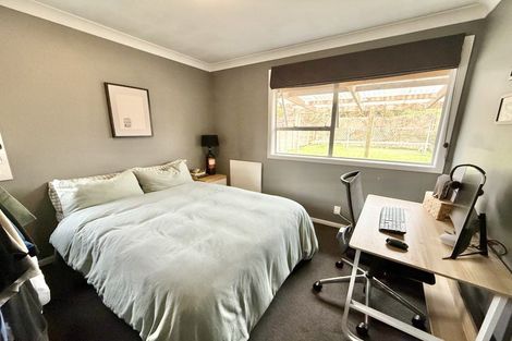 Photo of property in 17 Hamstead Street, Wainuiomata, Lower Hutt, 5014