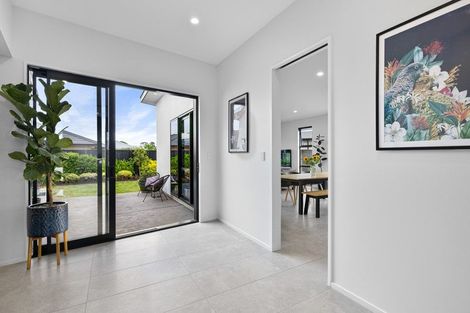 Photo of property in 15 Sincock Place, Kaiapoi, 7630