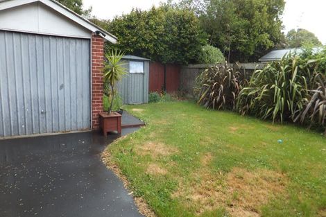 Photo of property in 65 Maidstone Road, Ilam, Christchurch, 8041