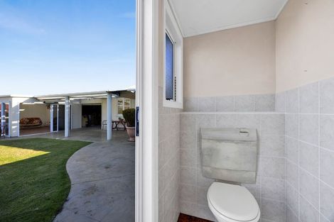 Photo of property in 74 South Road, Manaia, 4612