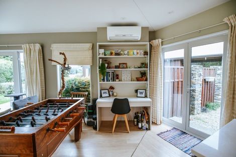 Photo of property in 16 Lansdown Street, Wanaka, 9305