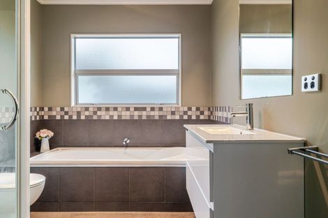 Photo of property in 123b Maxwells Line, Awapuni, Palmerston North, 4412