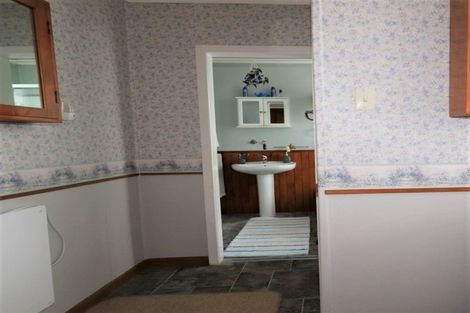 Photo of property in 49 Ngatai Street, Manaia, 4612
