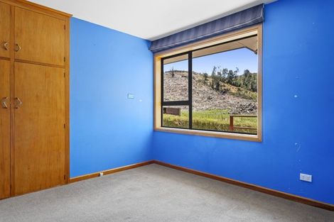 Photo of property in 98 Lewis Road, View Hill, Oxford, 7495
