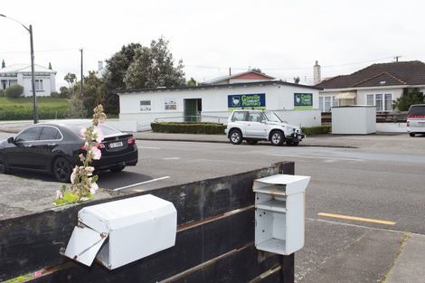 Photo of property in 104 Alma Road, Gonville, Whanganui, 4501