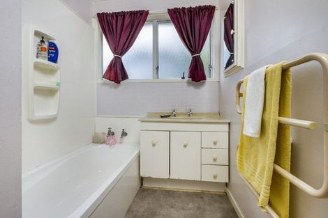 Photo of property in 24 Cranston Street, Torbay, Auckland, 0632