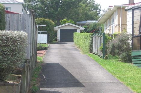 Photo of property in 3/21 College Road, Northcote, Auckland, 0627