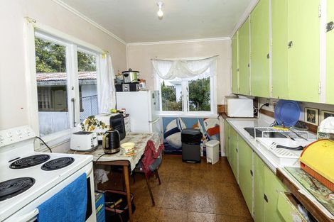 Photo of property in 33 Cockburn Street, Onerahi, Whangarei, 0110