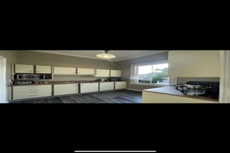 Photo of property in 19a Randwick Crescent, Moera, Lower Hutt, 5010