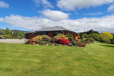 Photo of property in 11 Hunt Street, Waimate, 7978