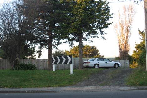 Photo of property in 79 Raumati Road, Raumati Beach, Paraparaumu, 5032