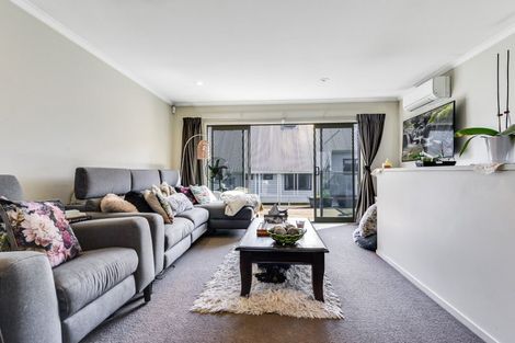Photo of property in 10u2 Dowding Street, Melville, Hamilton, 3206