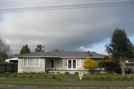 Photo of property in 11 Gordon Place, Levin, 5510