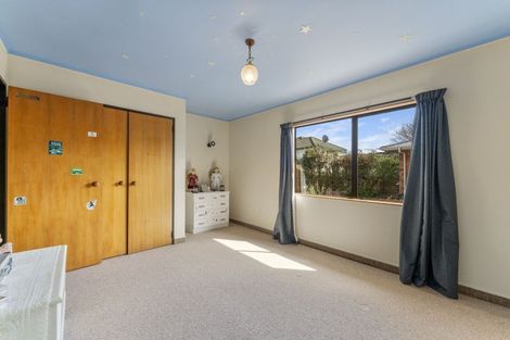 Photo of property in 2/12 Puriri Street, Hilltop, Taupo, 3330