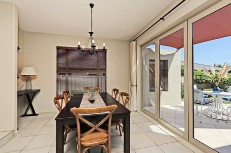 Photo of property in 9 Olive Grove, Havelock North, 4130