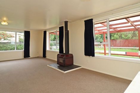 Photo of property in 16 Spruce Street, Oamaru North, Oamaru, 9400