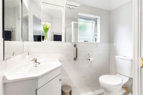 Photo of property in 49 Millstream Drive, Henderson, Auckland, 0610