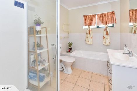 Photo of property in 27 Jaylo Place, Mangere, Auckland, 2022