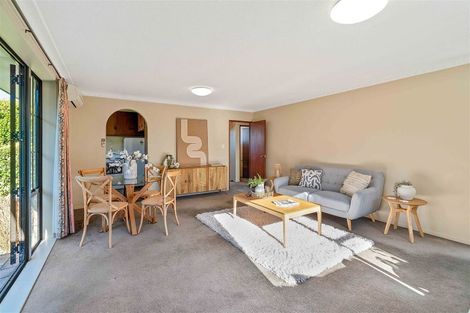 Photo of property in 14 Resolution Place, Bryndwr, Christchurch, 8053