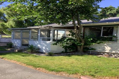 Photo of property in 72 Waratah Street, Avondale, Christchurch, 8061