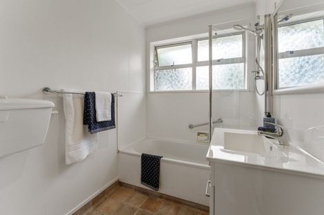 Photo of property in 2b David Street, Waikanae, 5036