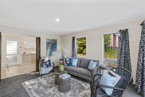 Photo of property in 85a Mulberry Street, Normandale, Lower Hutt, 5010