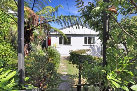 Photo of property in 107 Orangi Kaupapa Road, Northland, Wellington, 6012