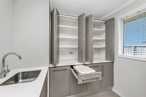 Photo of property in 27 Tui Street, Fendalton, Christchurch, 8041