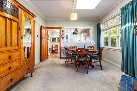 Photo of property in 42 Pembroke Road, Northland, Wellington, 6012