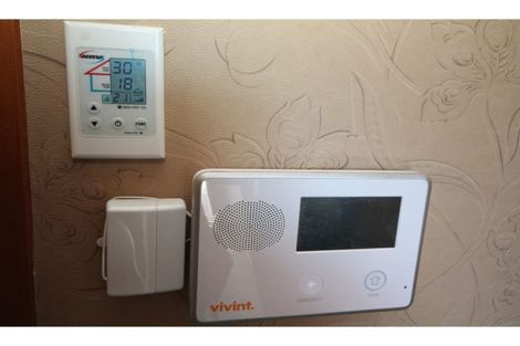 Photo of property in 14 Heathdale Crescent, Papakura, 2110