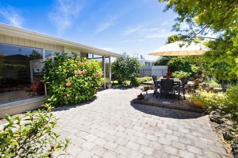 Photo of property in 1/10 Avondale Road, Taradale, Napier, 4112