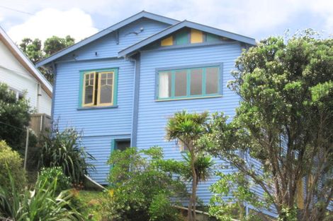 Photo of property in 15 Clyde Street, Island Bay, Wellington, 6023